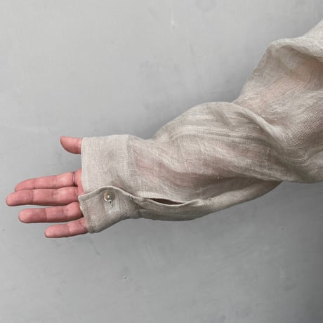 ERiKOKATORi「linen gawze shirts」natural.