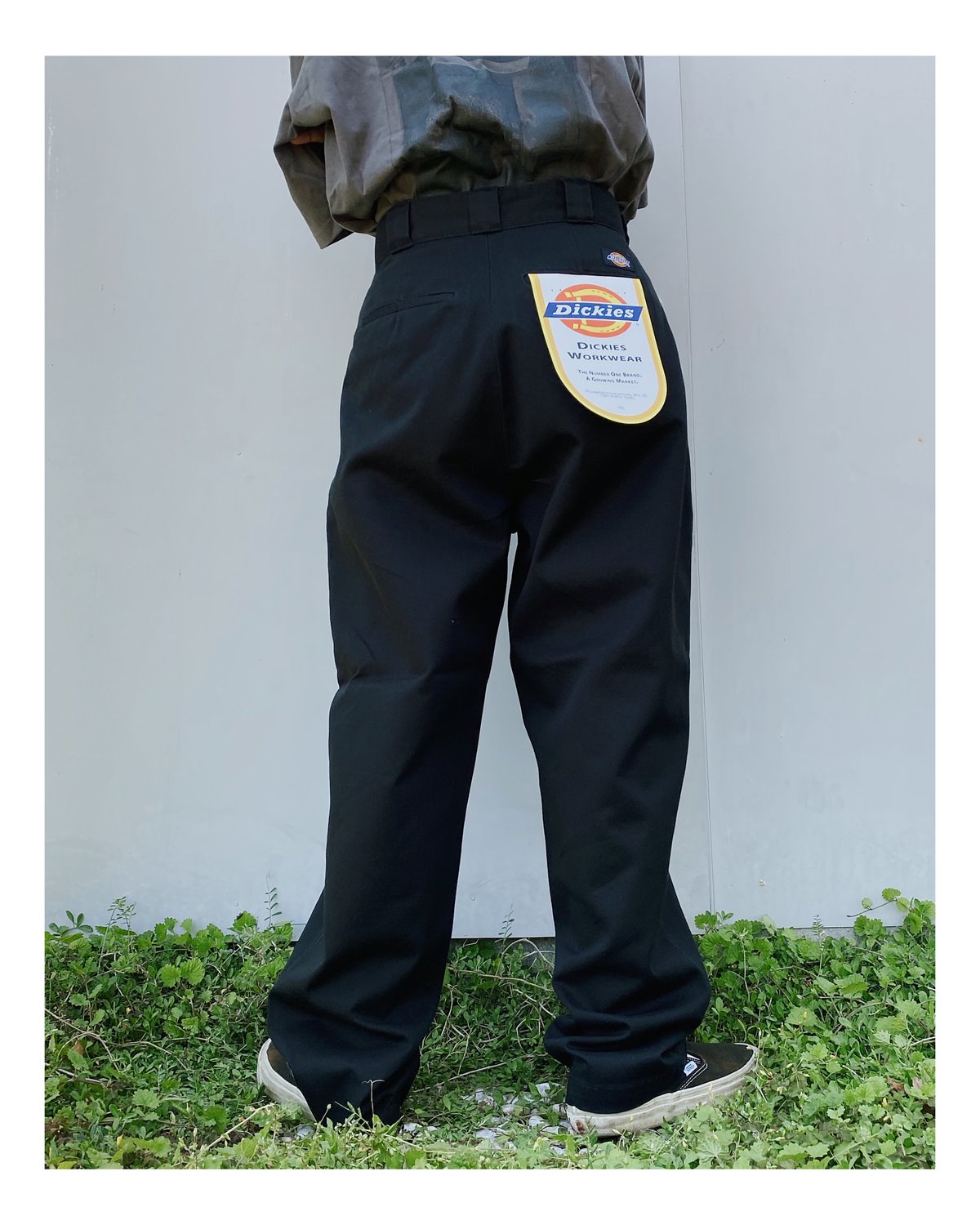 HOLIDAY「DICKIES 2TUCK PANTS」black. | gouter le