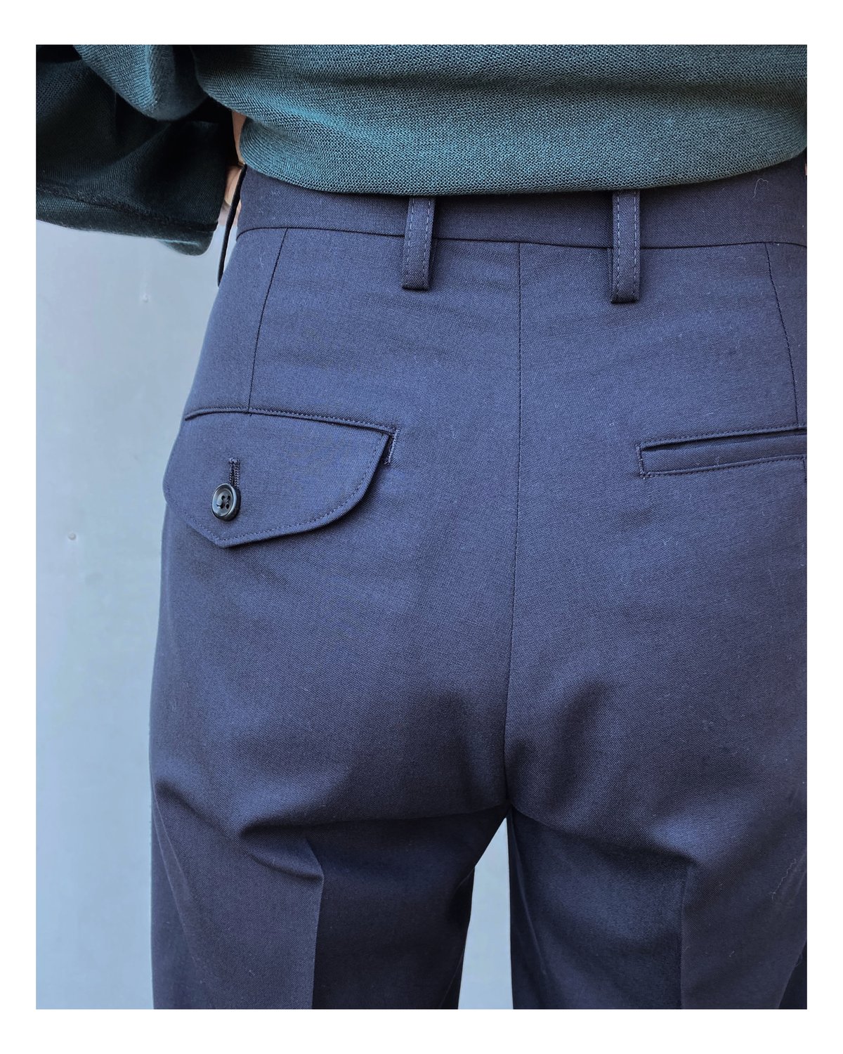 holiday HOLIDAY 　WOOL DRAWSTRINGS SLACKS WOOL DRAWSTRINGS SLACKS｜HOLIDAY（ホリデイ）OFFICIAL ONLINE