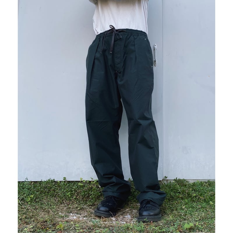 【新品タグ付】ETHOS/THICKER TROUSERS NAVY GREEN 新品タグ付】ETHOS/THICKER TROUSERS NAVY GREEN - メルカリ