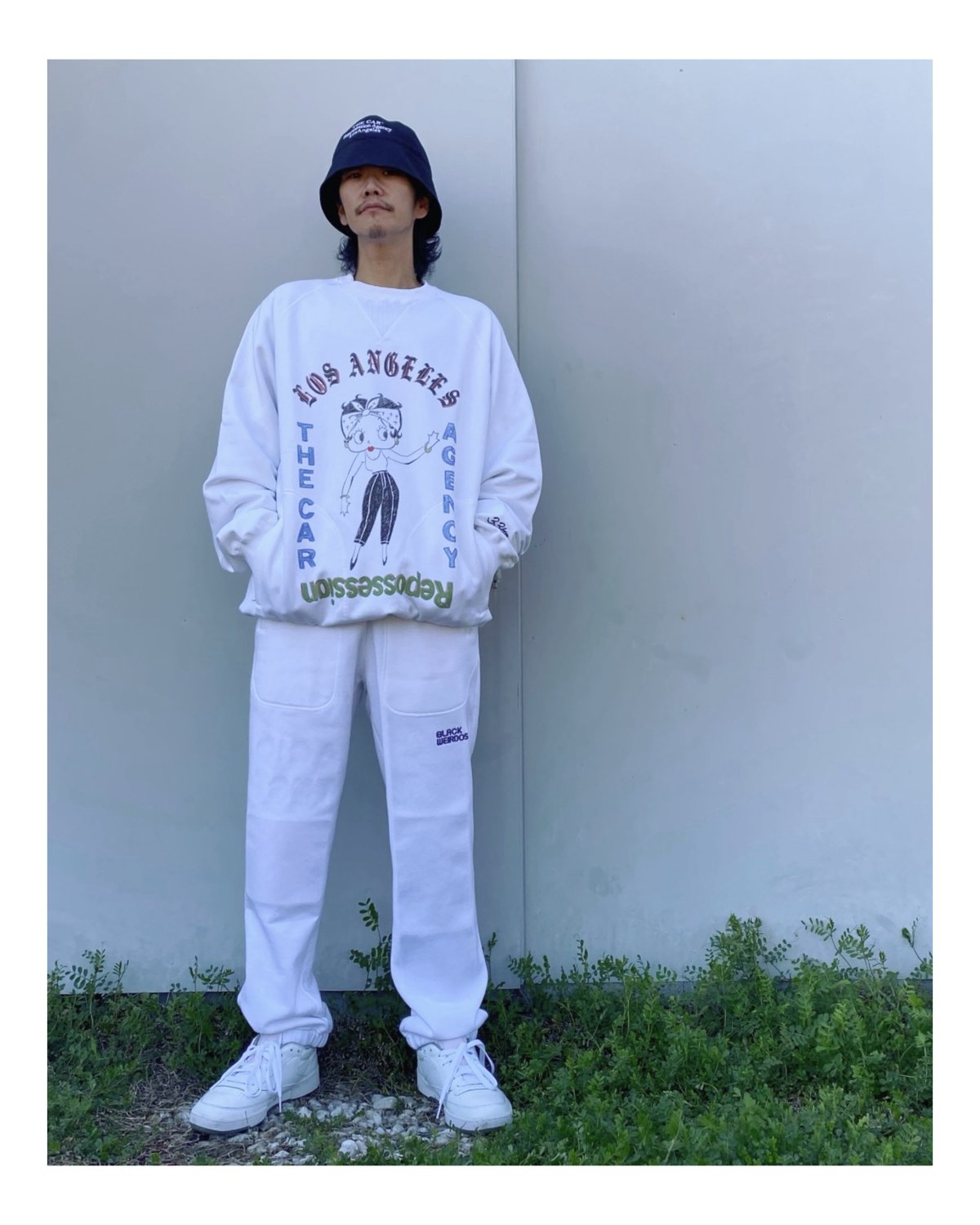 BLACK WEIRDOS スウェットトレーナー　sweats shirts Black Weirdos【ブラックウィドー】marbling-dye crewneck sweat