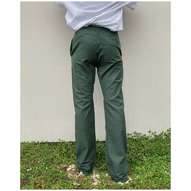 HOLIDAY「SUPER FINE DRY FLARE PANTS」green. | gou