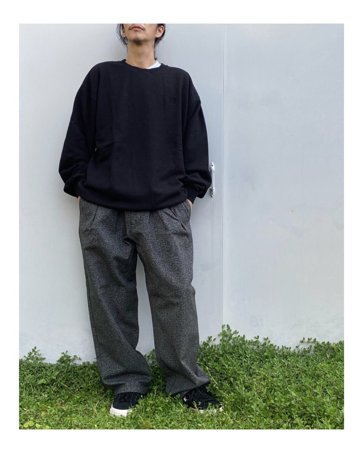 トップス COMFORTABLE REASON / BOUCLE LOGO COMFORTABLE REASON / BOUCLE LOGO SWEAT / BLACK