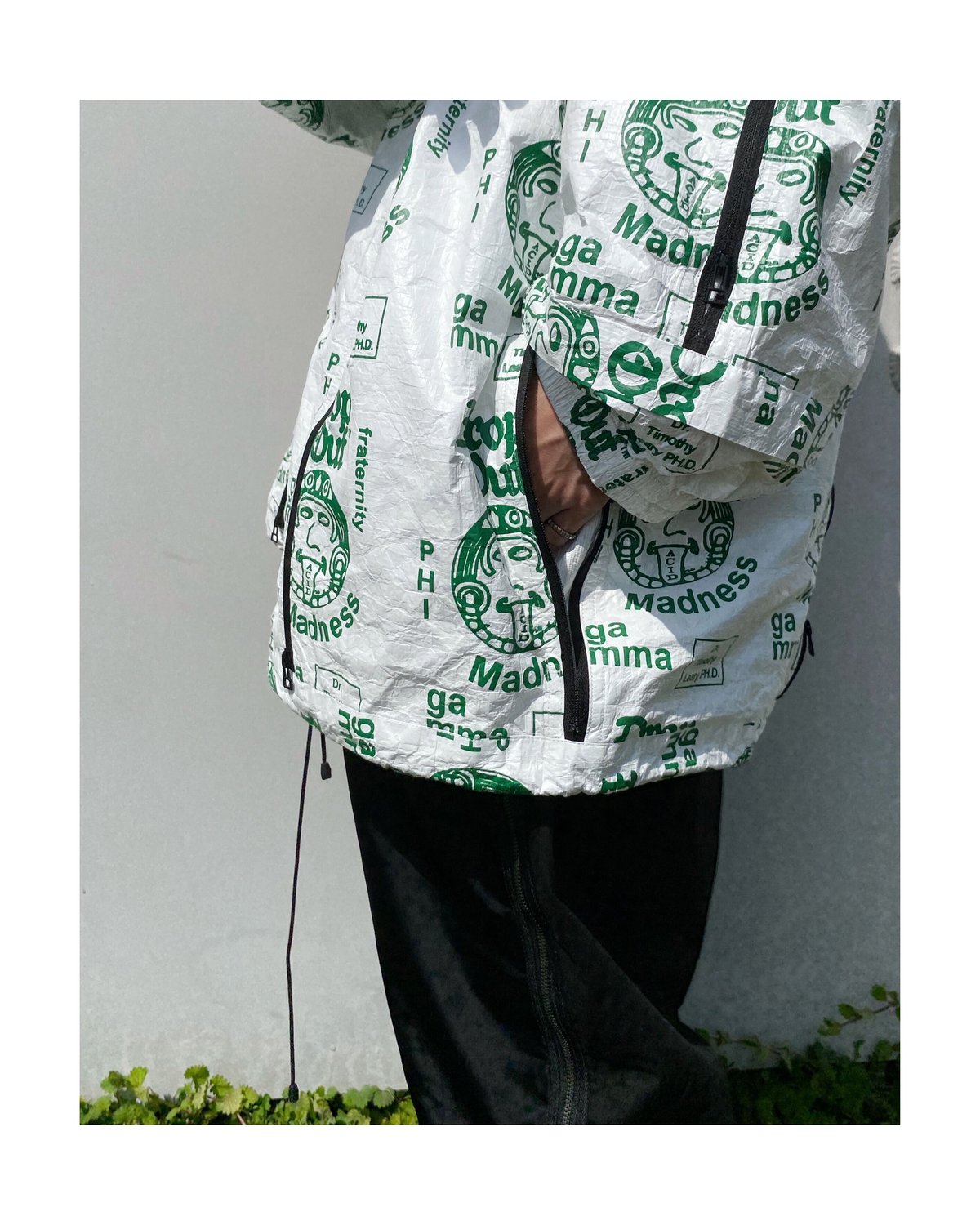 BLACK WEIRDOS「Tyvek Zip Jacket」 | gouter le cab