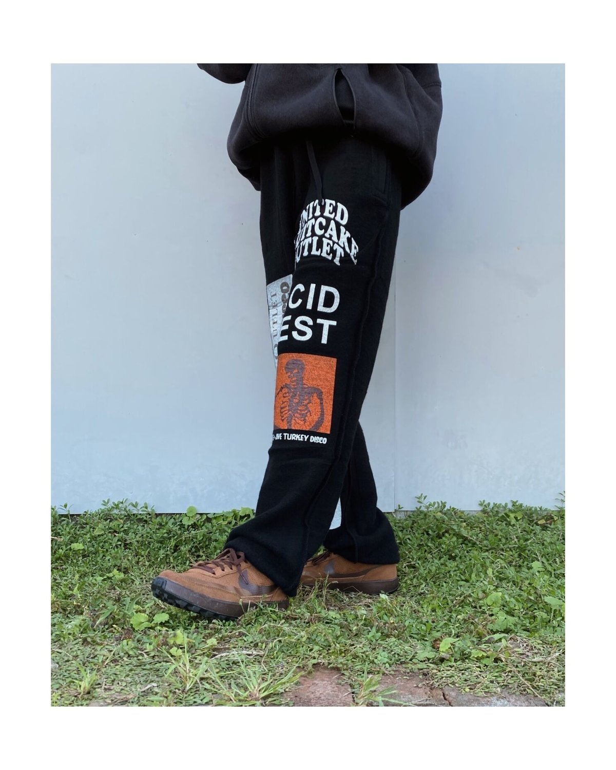 BLACK WEIRDOS「Reversible Sweat pants」black. | g