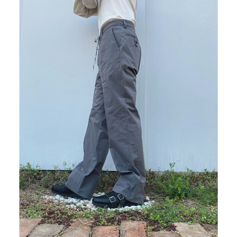 ETHOS「PIN TUCK TROUSERS 」charcoal. | gouter le