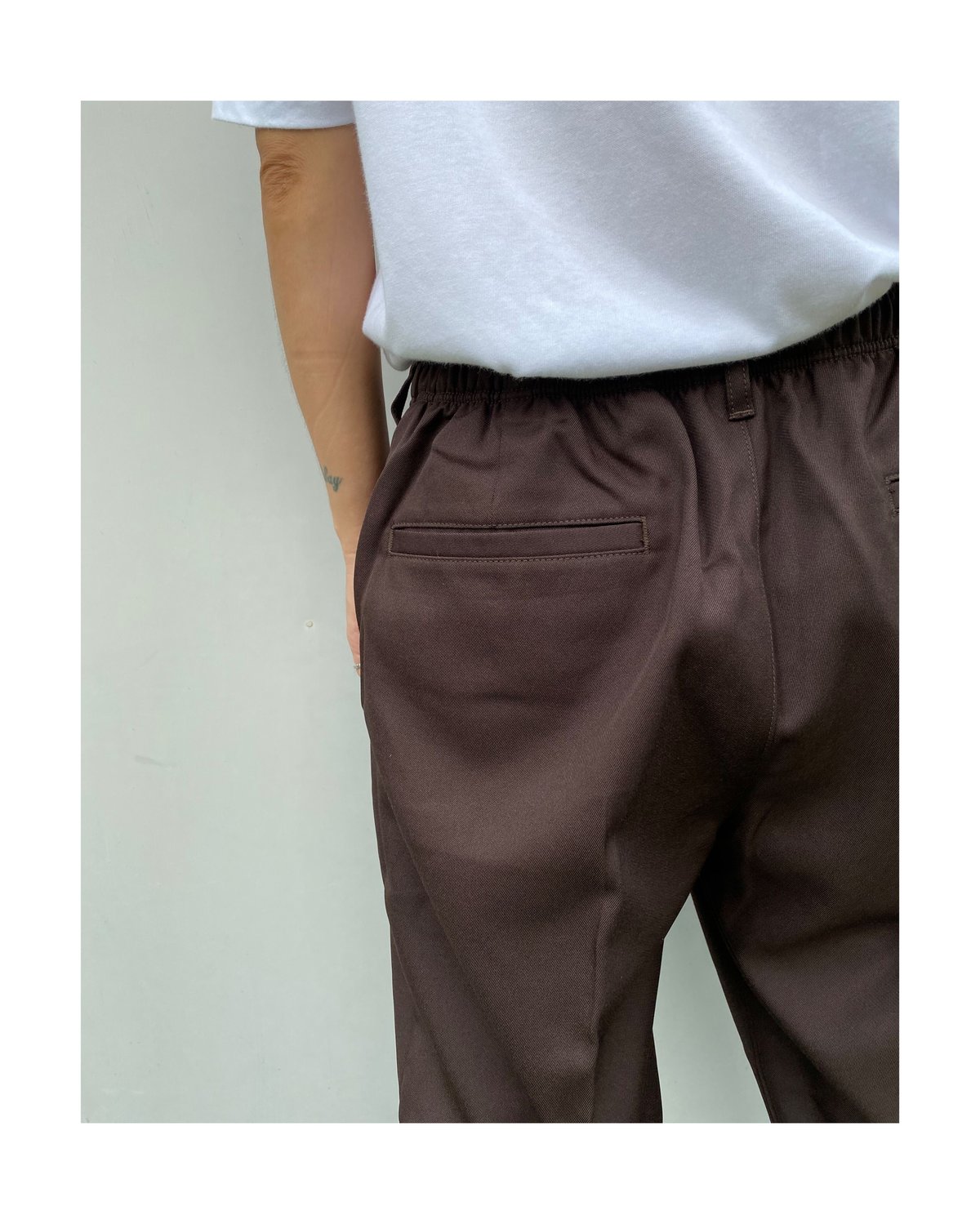 COMFORTABLE REASON「Daily Poly Slacks」brown. | g COMFORTABLE REASON「Daily Poly Slacks」brown. | g