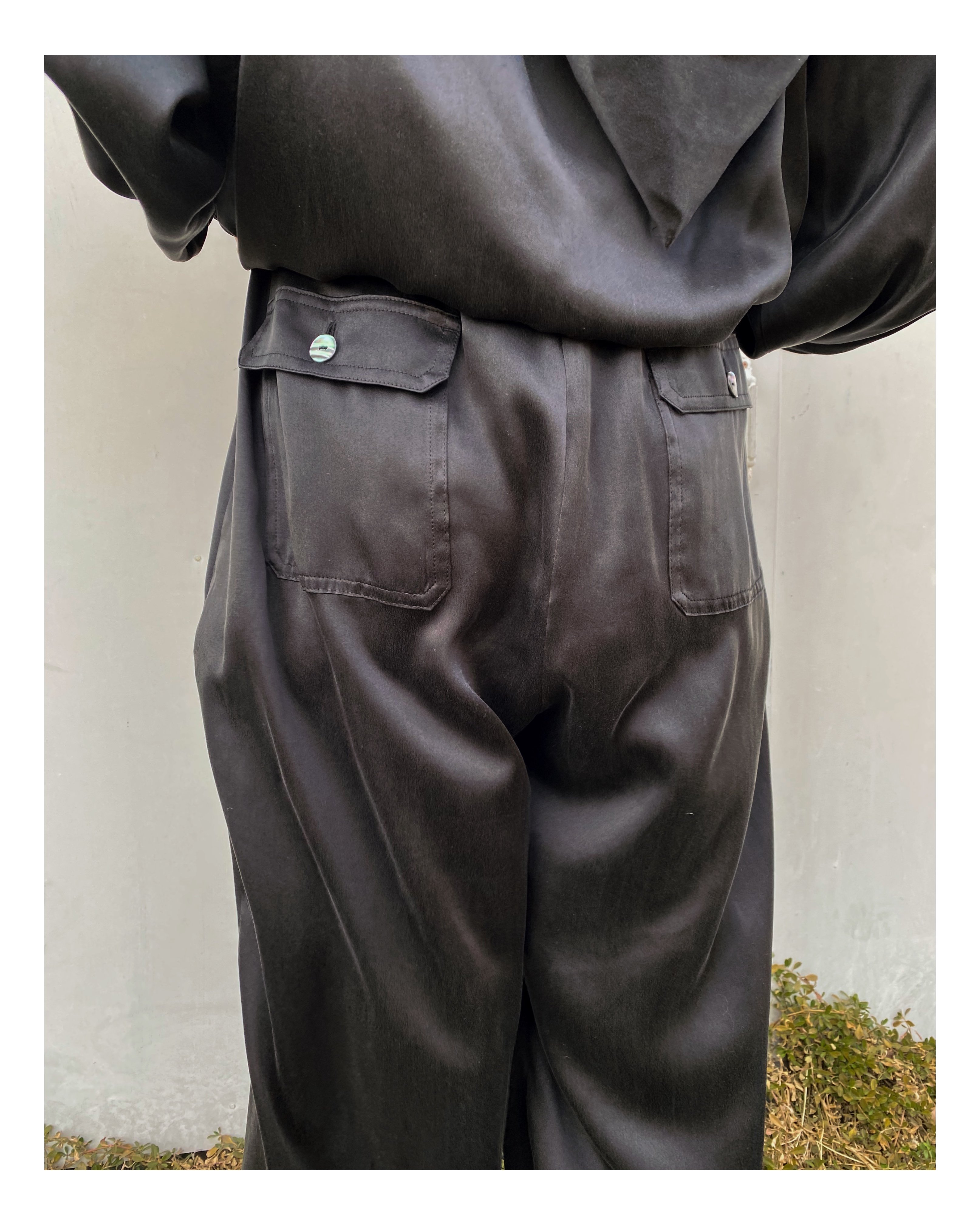 ERiKOKATORi パンツ Tape embroidery pants ERiKOKATORi「fringe silk pants」black. | gouter l