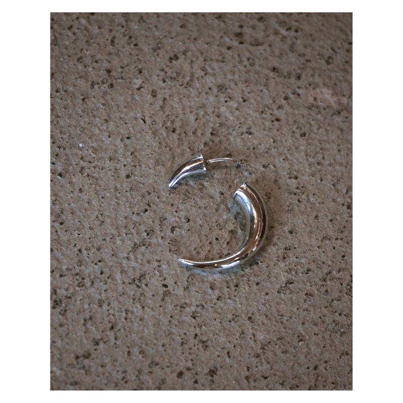 ACE by morizane「bali horn pierce」 | gouter le c