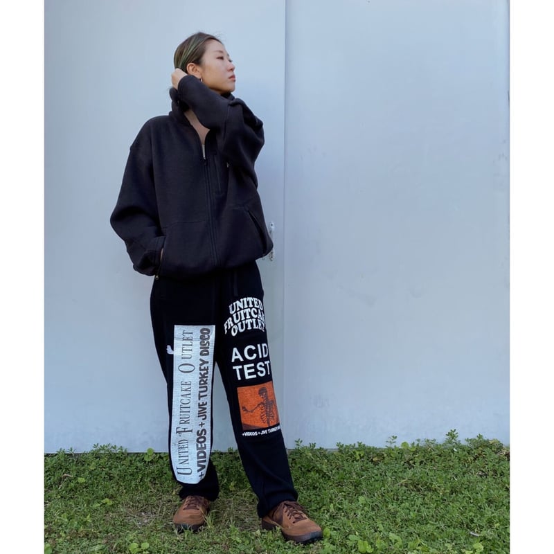 BLACK WEIRDOS「Reversible Sweat pants」black. | g