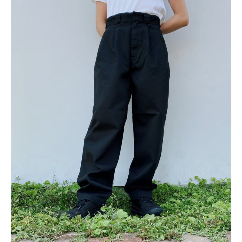 HOLIDAY「DICKIES 2TUCK PANTS」black. | gouter le