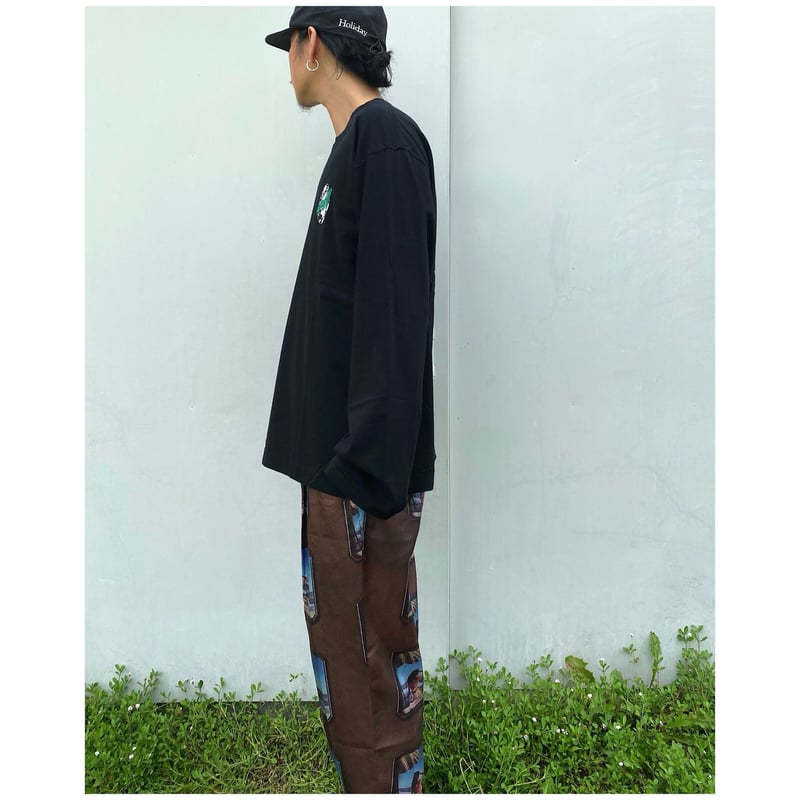 HOLIDAY「SUPER FINE L/S T-SHIRTS(CIRCLE LOGO)」b