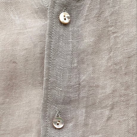ERiKOKATORi「linen gawze shirts」natural.
