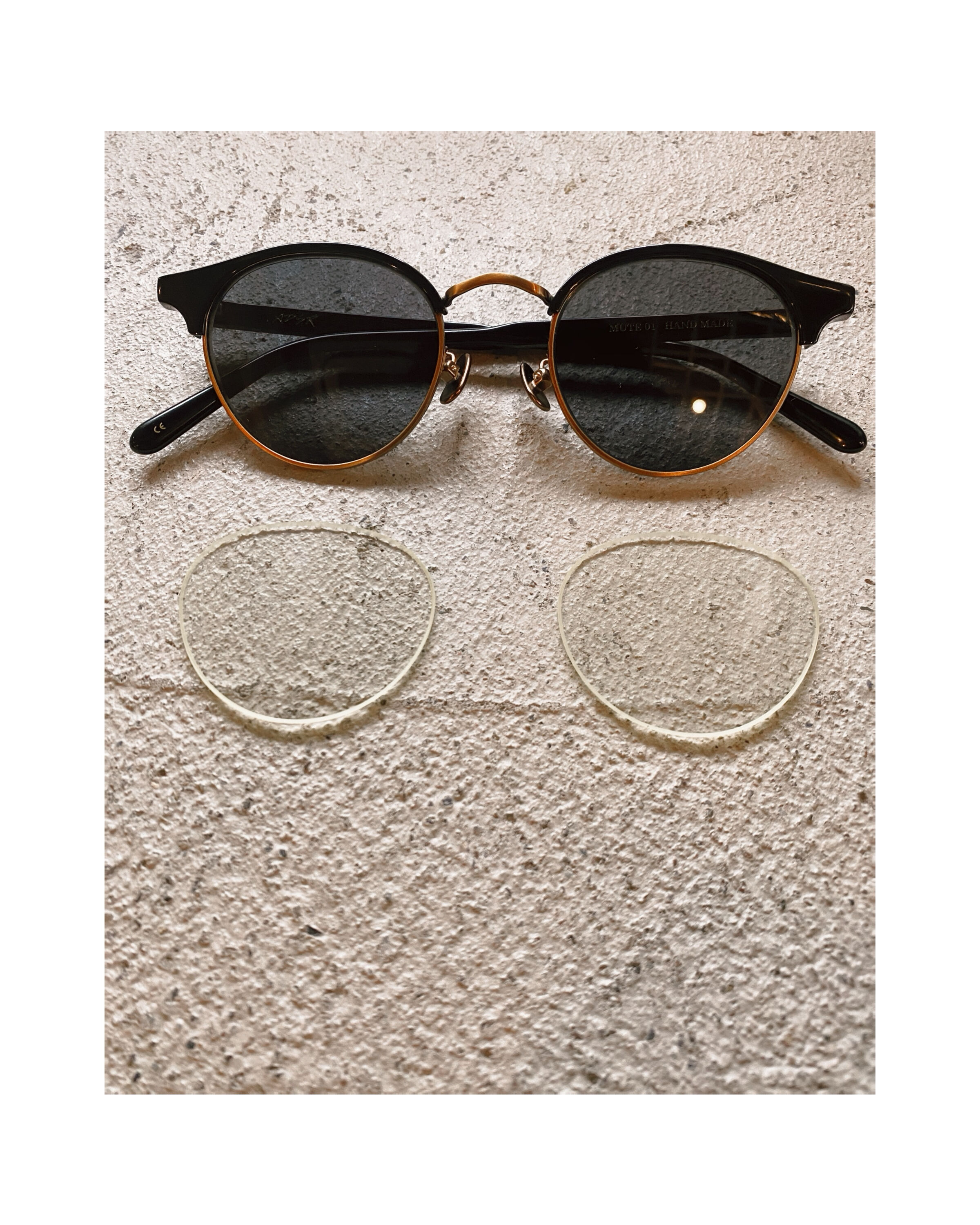 A.D.S.R.「MUTE」shiny black/antique gold. | goute