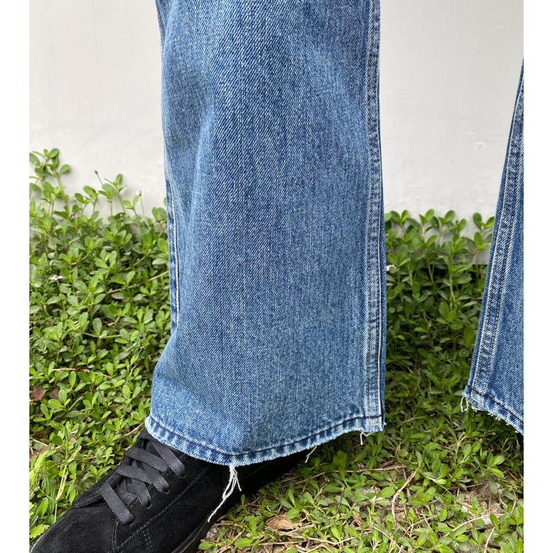 HOLIDAY「DAMAGE DENIM HIGH WAIST BELTED FLARE PA