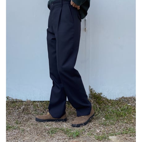 HOLIDAY「WOOL DRAWSTRINGS SLACKS」d/navy.