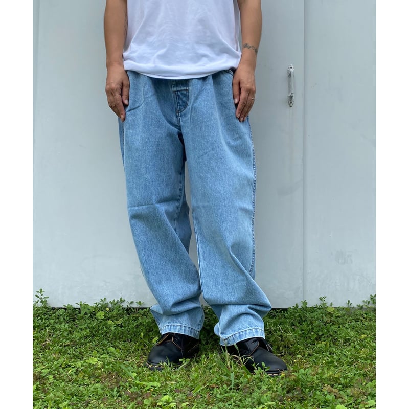 COMFORTABLE REASON「Fade Denim Slacks」i/wash. | COMFORTABLE REASON「Fade Denim Slacks」i/wash. |