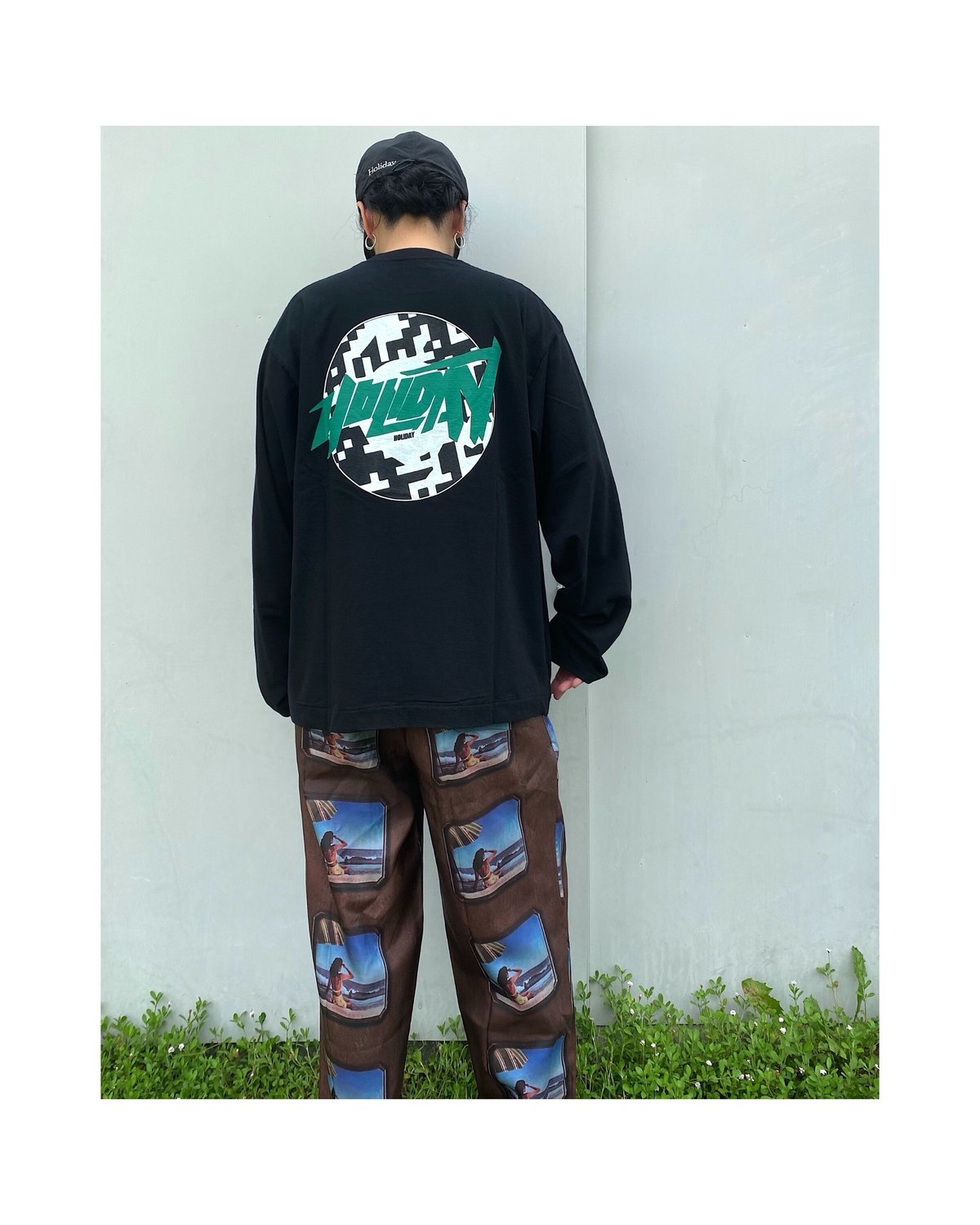 HOLIDAY「SUPER FINE L/S T-SHIRTS(CIRCLE LOGO)」b