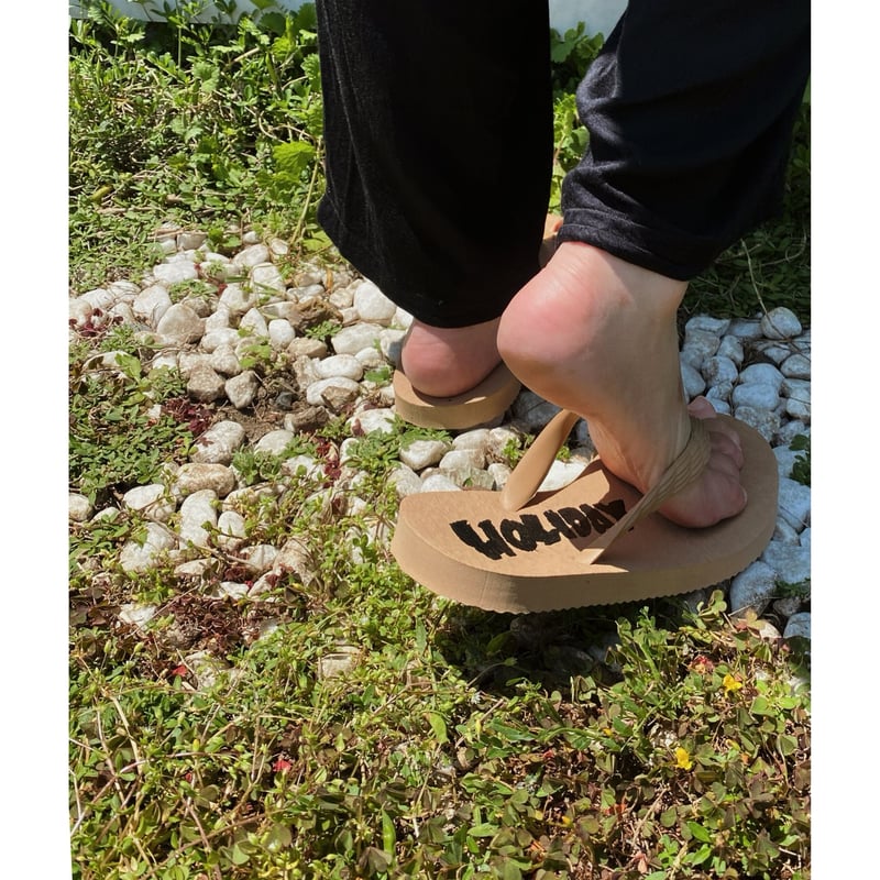 HOLIDAY「GENBEI BEACH SANDALS（HOLIDAY）」beige. |