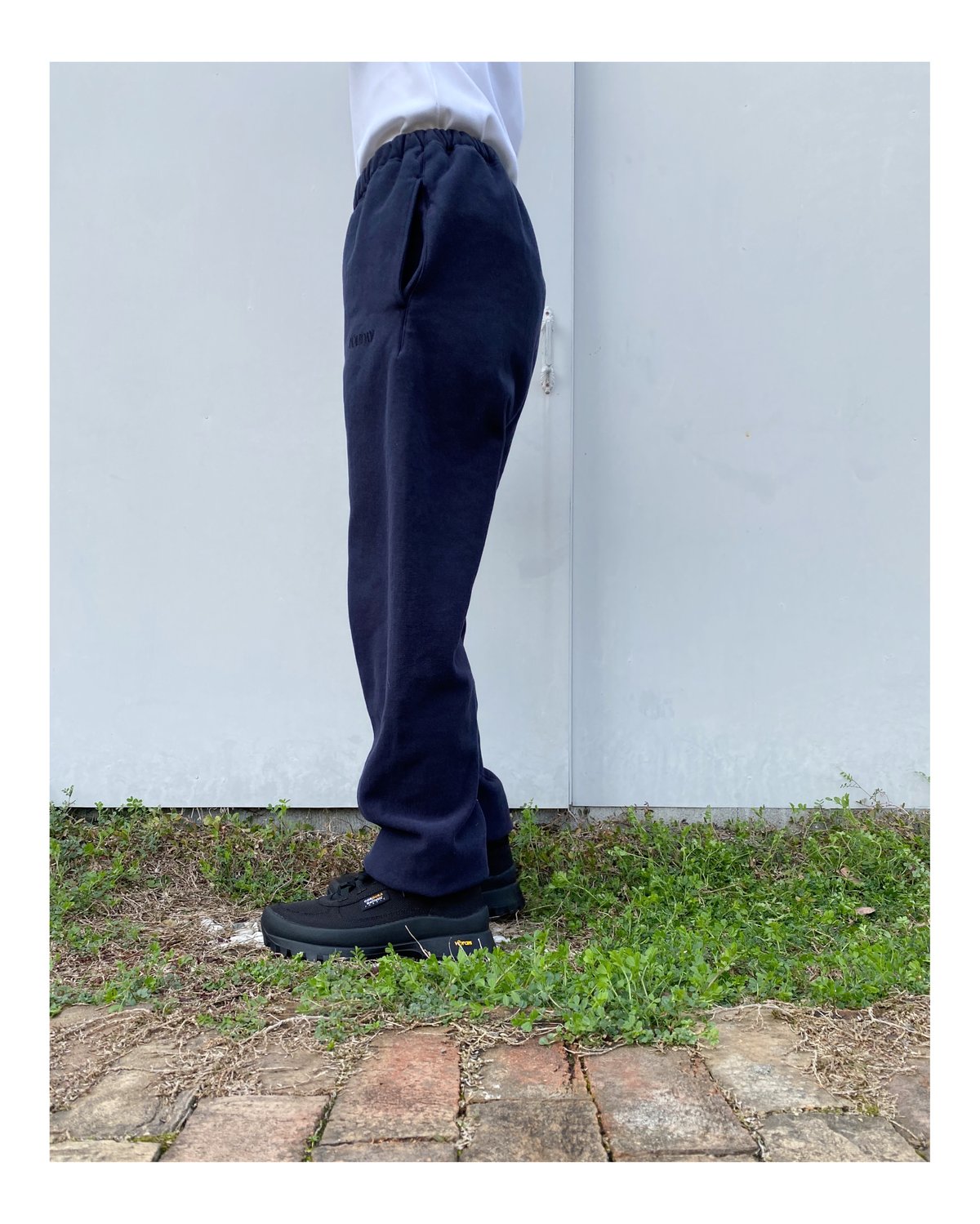 HOLIDAY「ULTRA HEAVY SWEAT PANTS (HOLIDAY) 」d/na HOLIDAY「ULTRA HEAVY SWEAT PANTS (HOLIDAY) 」d/na