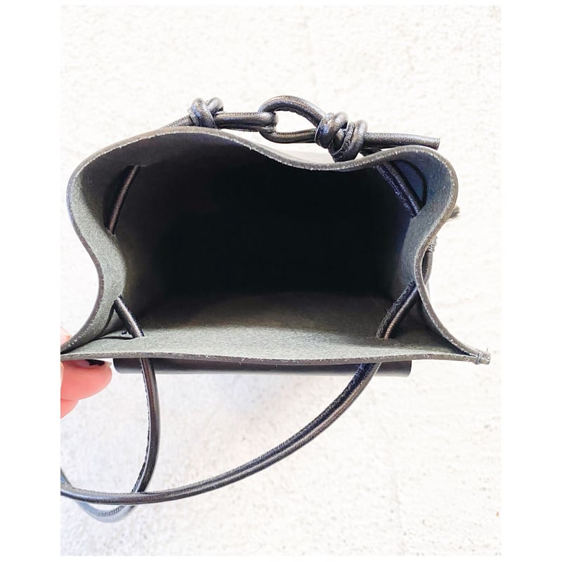 marrow ストリングポーチ　ブラック MARROW - 【残りわずか】String Pouch | ACRMTSM ONLINE STORE