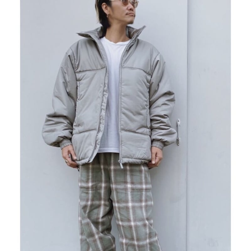 comfortable reason「Minimal Puff Jacket」grey. | comfortable reason「Minimal Puff Jacket」grey. |