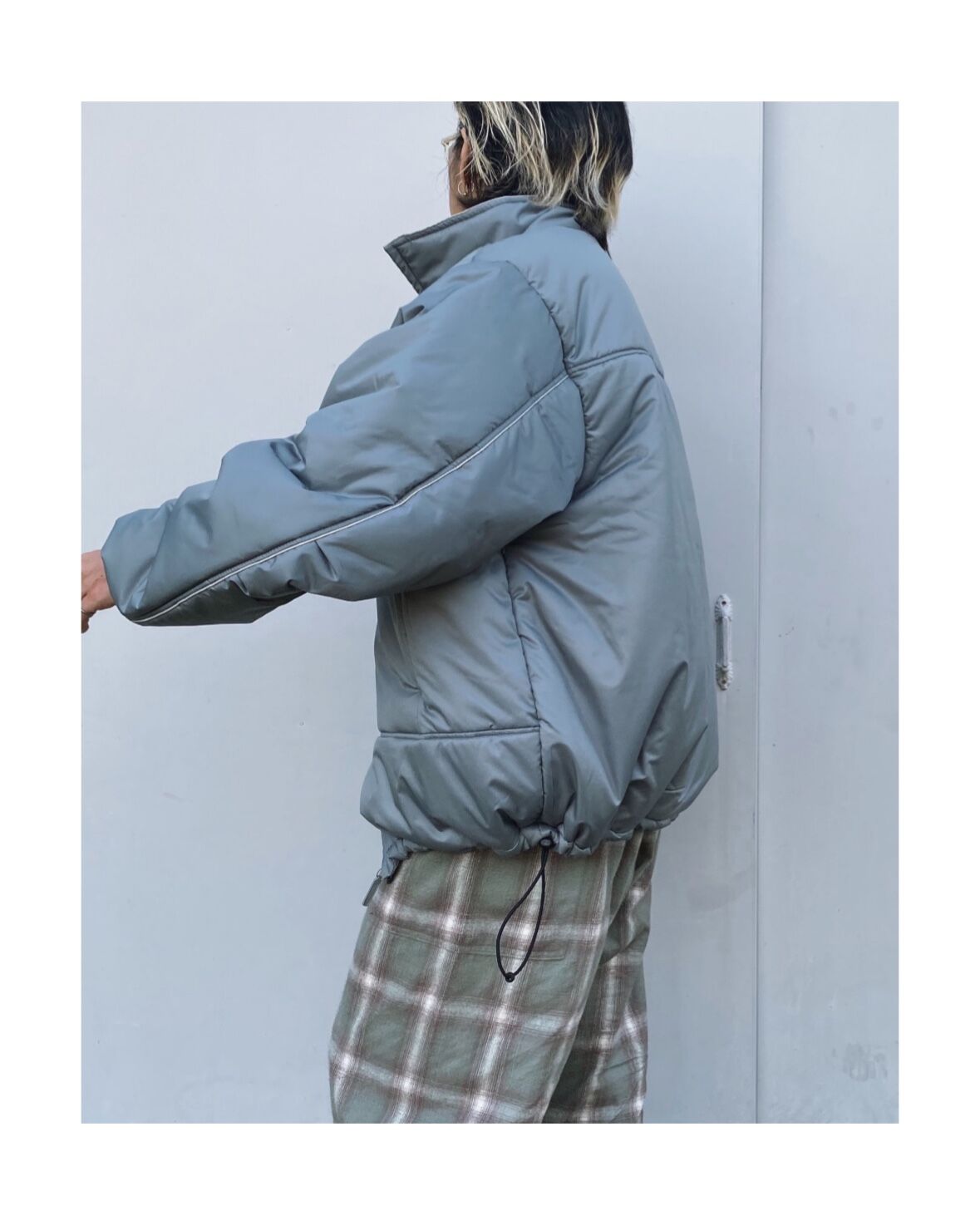 comfortable reason「Minimal Puff Jacket」c/blue.