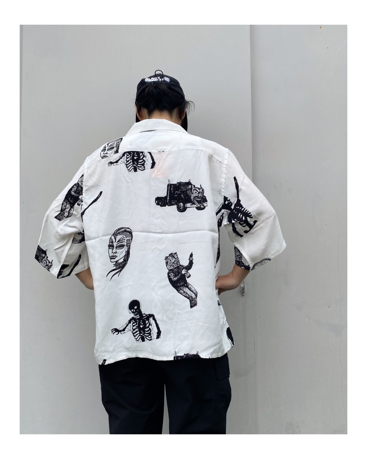 BLACK WEIRDOS「REPO Aloha Shirt」white. | gouter 