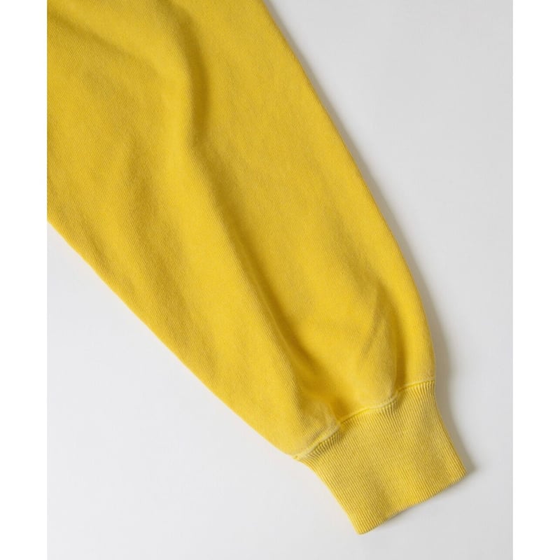 HOLIDAY「MINI SWEAT CREW-NECK（HOBBY）」yellow. | g