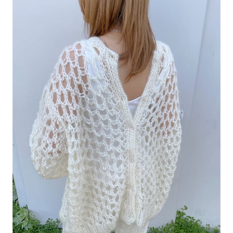 ERiKOKATORi「mohair hand khit cardigan」white. |