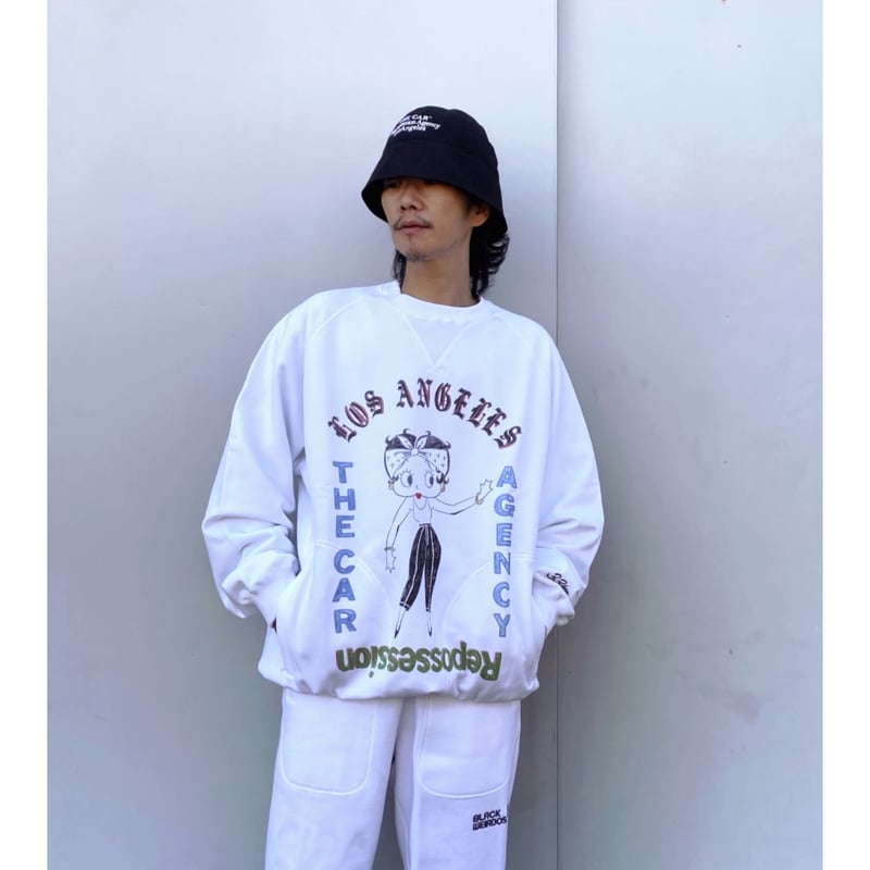 BLACK WEIRDOS「Crewneck Sweat shirt (BETTY) 」whi BLACK WEIRDOS「Crewneck Sweat shirt (BETTY) 」whi