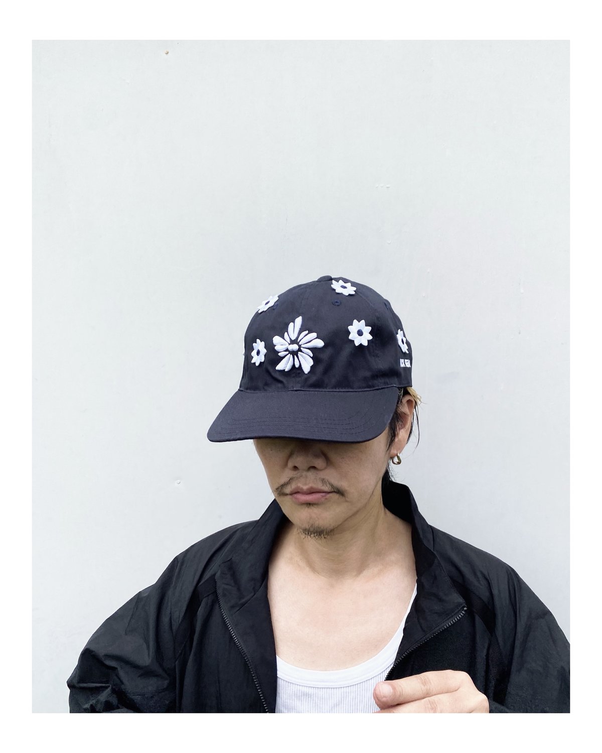 NICK GEAR「3D Flower Logo Cap」navy. | gouter le