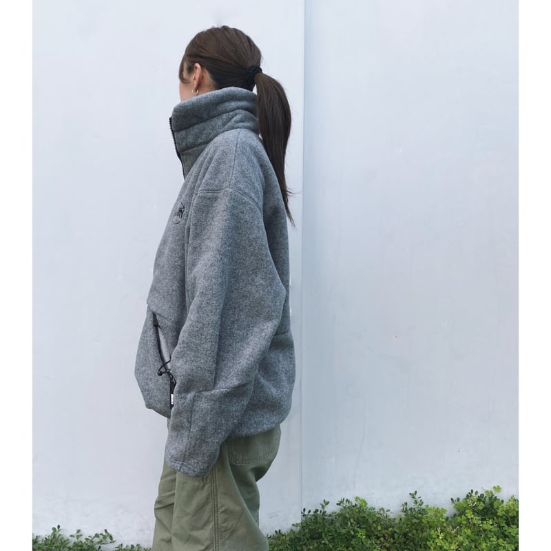 HOLIDAY「CLASSIC FLEECE ANORAK DRESS」gray. | gou