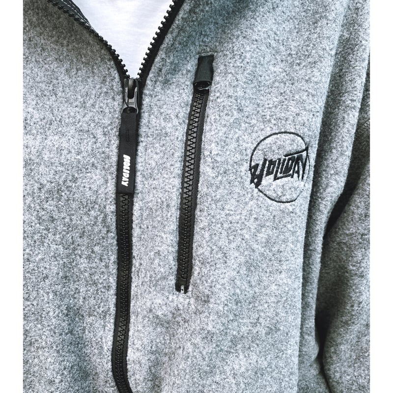 HOLIDAY「CLASSIC FLEECE ANORAK DRESS」gray. | gou