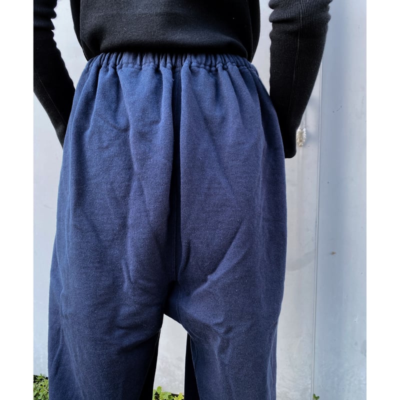 HOLIDAY「MINI SWEAT BAGGY PANTS」navy. | gouter l