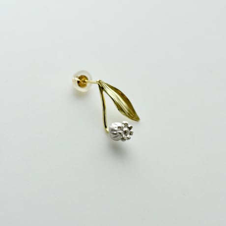 吉田史　OLD TO NEW　ピアス　純銀すずらん　1輪　片耳