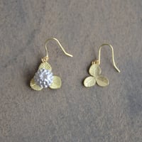 吉田史　OLD TO NEW　ピアス　純銀白詰草　（フック）　K18　純銀