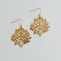吉田史　OLD TO NEW　ピアス　蔦に花