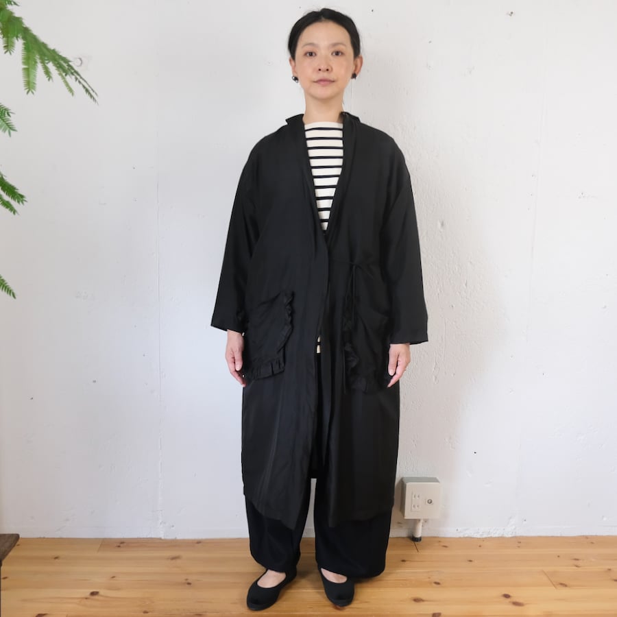 TOWAVASE(トワヴァーズ)Volant silk robeシルク ローブ/black(ブ TOWAVASE(トワヴァーズ)Volant silk robeシルク ローブ/black(ブ