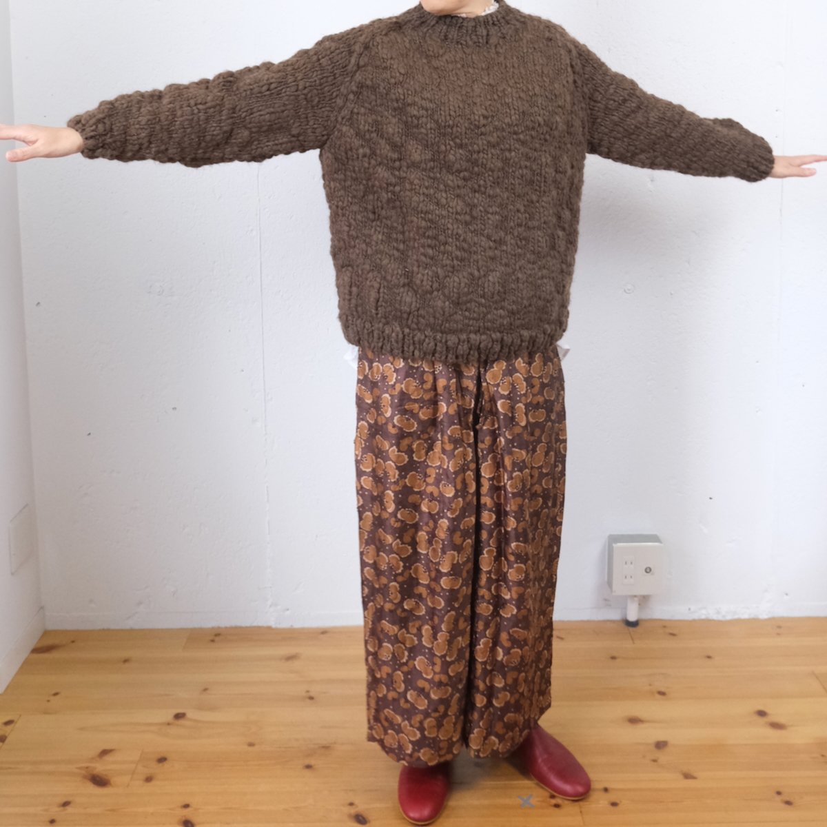 OUND(オウンド) CAVEN - HAND KNITTED WOOL JUMPER スラブ OUND(オウンド) CAVEN - HAND KNITTED WOOL JUMPER スラブ