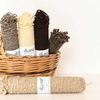 【販売終了】dLana* Artisan Yarn / Rustic Wool（ラスティックウール）100g ボビン 無染色