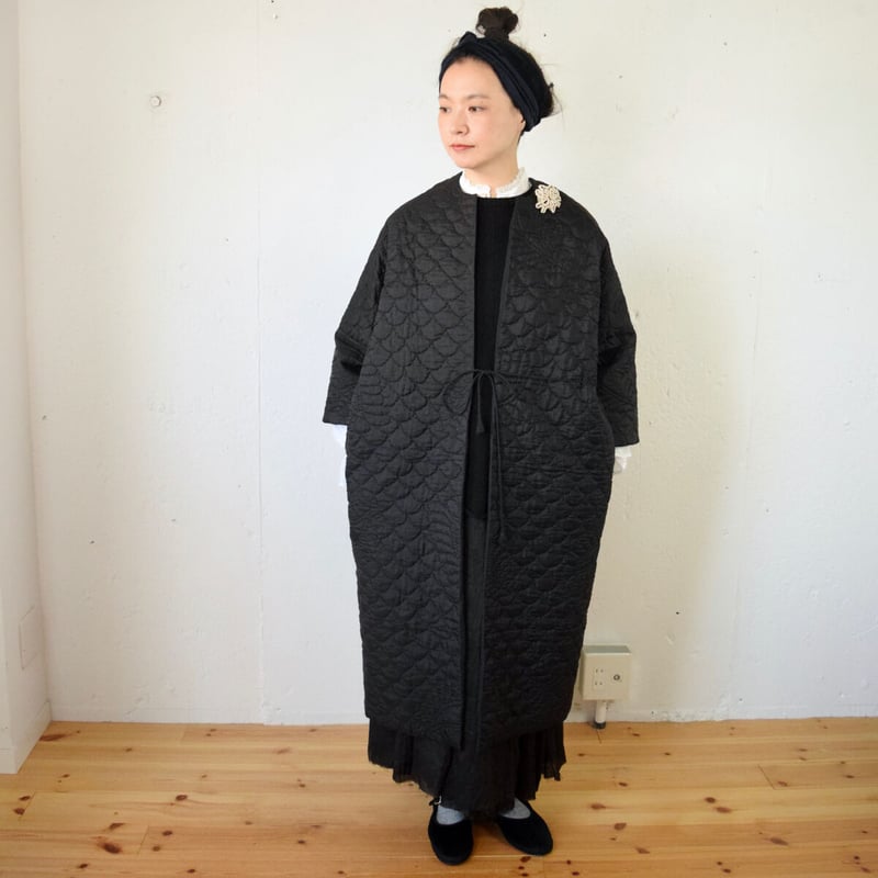 TOWAVASE(トワヴァーズ）：「Permanent TOWAVASE」Silk Quilt...