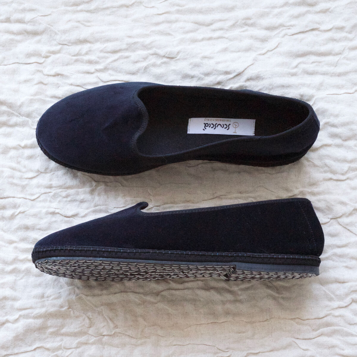 Sciuscià(シューシャ) TRAGARA スリッポンシューズ (BLACK Sciuscià(シューシャ) TRAGARA スリッポンシューズ (BLACK