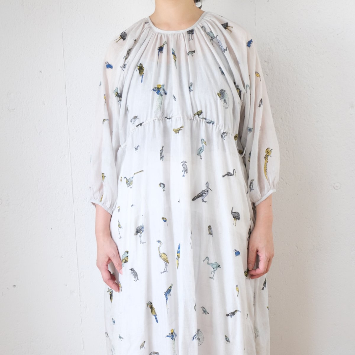 BUNON(ブノン) Birds Back Button Dress 鳥柄プリント シルクコットンワンピース