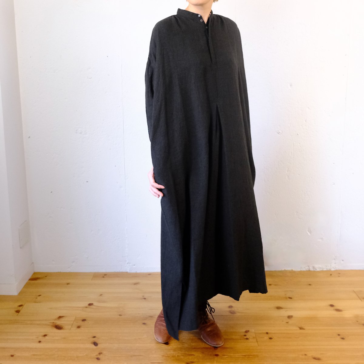 suzuki takayuki (スズキタカユキ) peasant dress Ⅱウールリネン