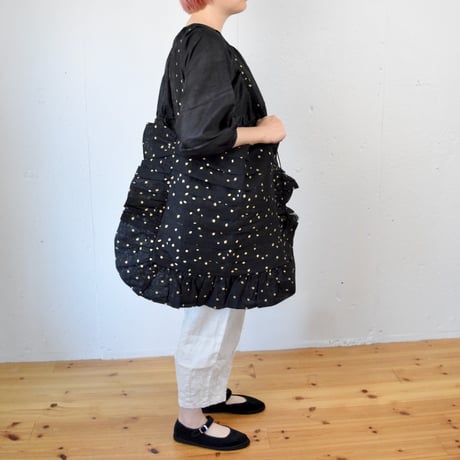 BUNON(ブノン) EMBROIDERY Tuck Ruffle Big Tote 手織りリネン+zari刺繍 バッグ