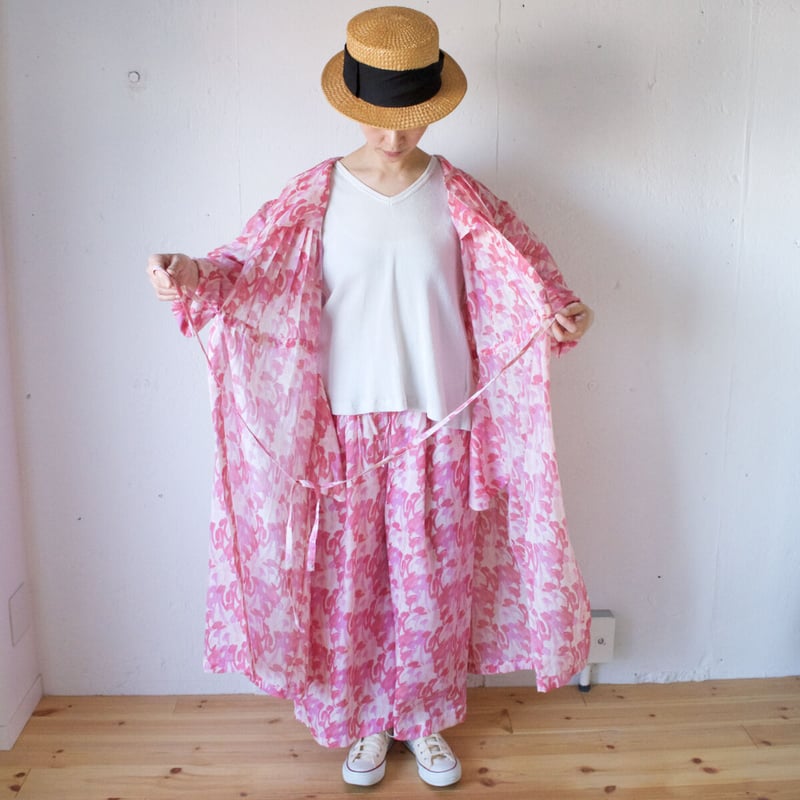 BUNON(ブノン) シルク プリント ワイドパンツ Framingo hand BUNON(ブノン) シルク プリント ワイドパンツ Framingo hand