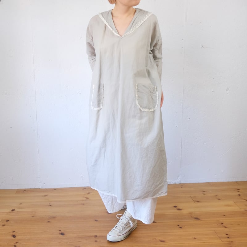 TOWAVASE(トワヴァーズ)Leavers dress コットンリネン セーラー TOWAVASE(トワヴァーズ)Leavers dress コットンリネン セーラー