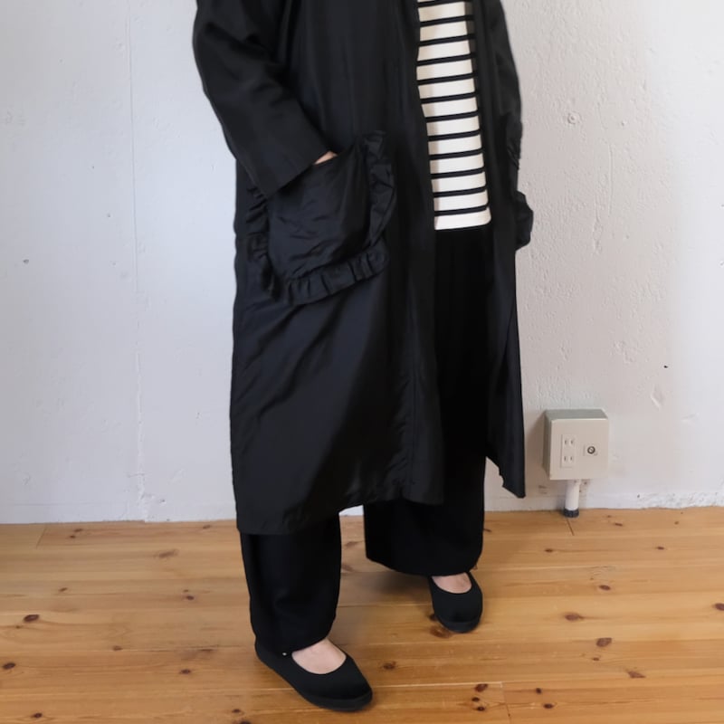 TOWAVASE(トワヴァーズ)Volant silk robeシルク ローブ/black(ブ TOWAVASE(トワヴァーズ)Volant silk robeシルク ローブ/black(ブ