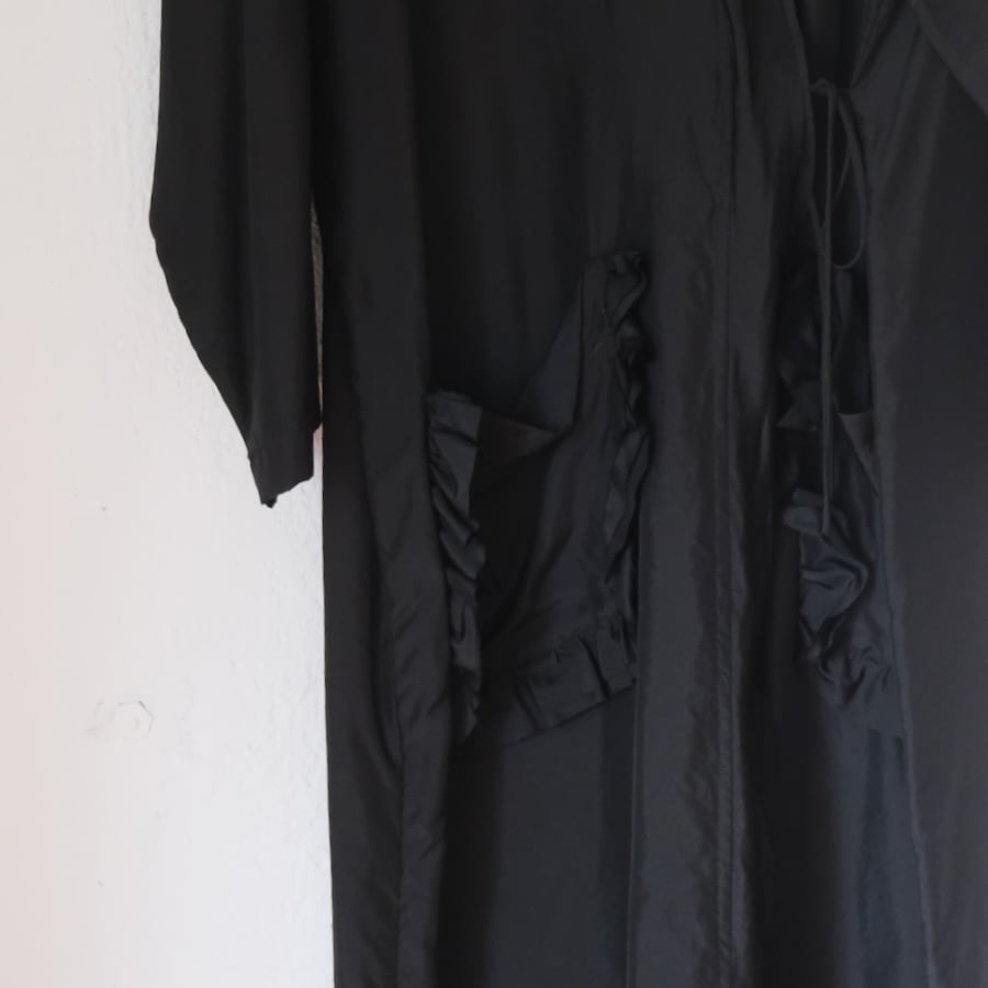 TOWAVASE(トワヴァーズ)Volant silk robeシルク ローブ/black(ブ TOWAVASE(トワヴァーズ)Volant silk robeシルク ローブ/black(ブ